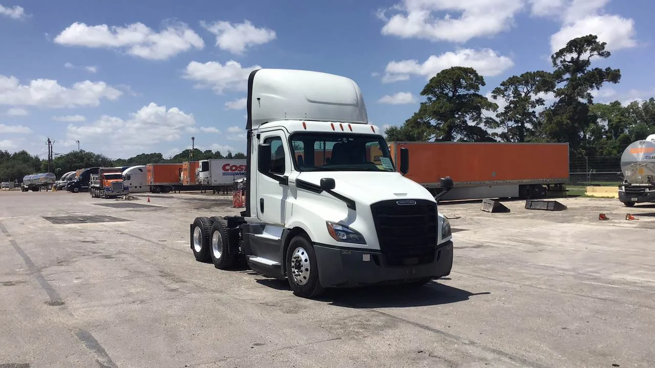 2019 Freightliner Cascadia in Houston, TX