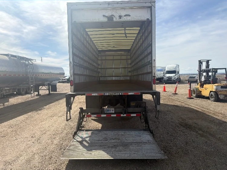 2020 Freightliner M2 106 - image 9