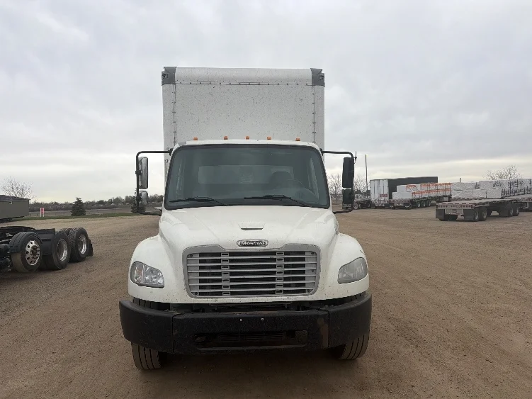 2020 Freightliner M2 106 - image 2