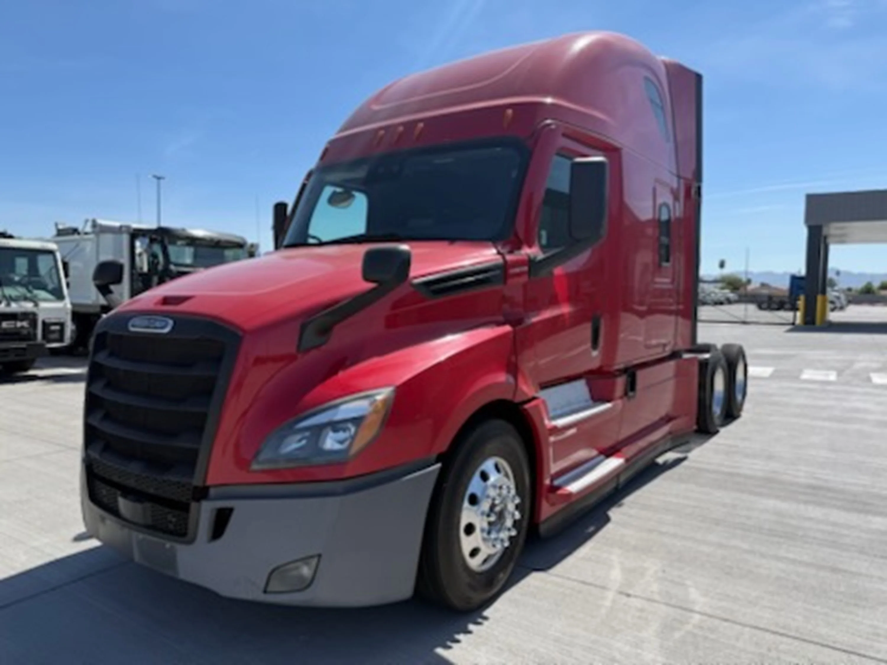 2021 Freightliner Cascadia - image 3