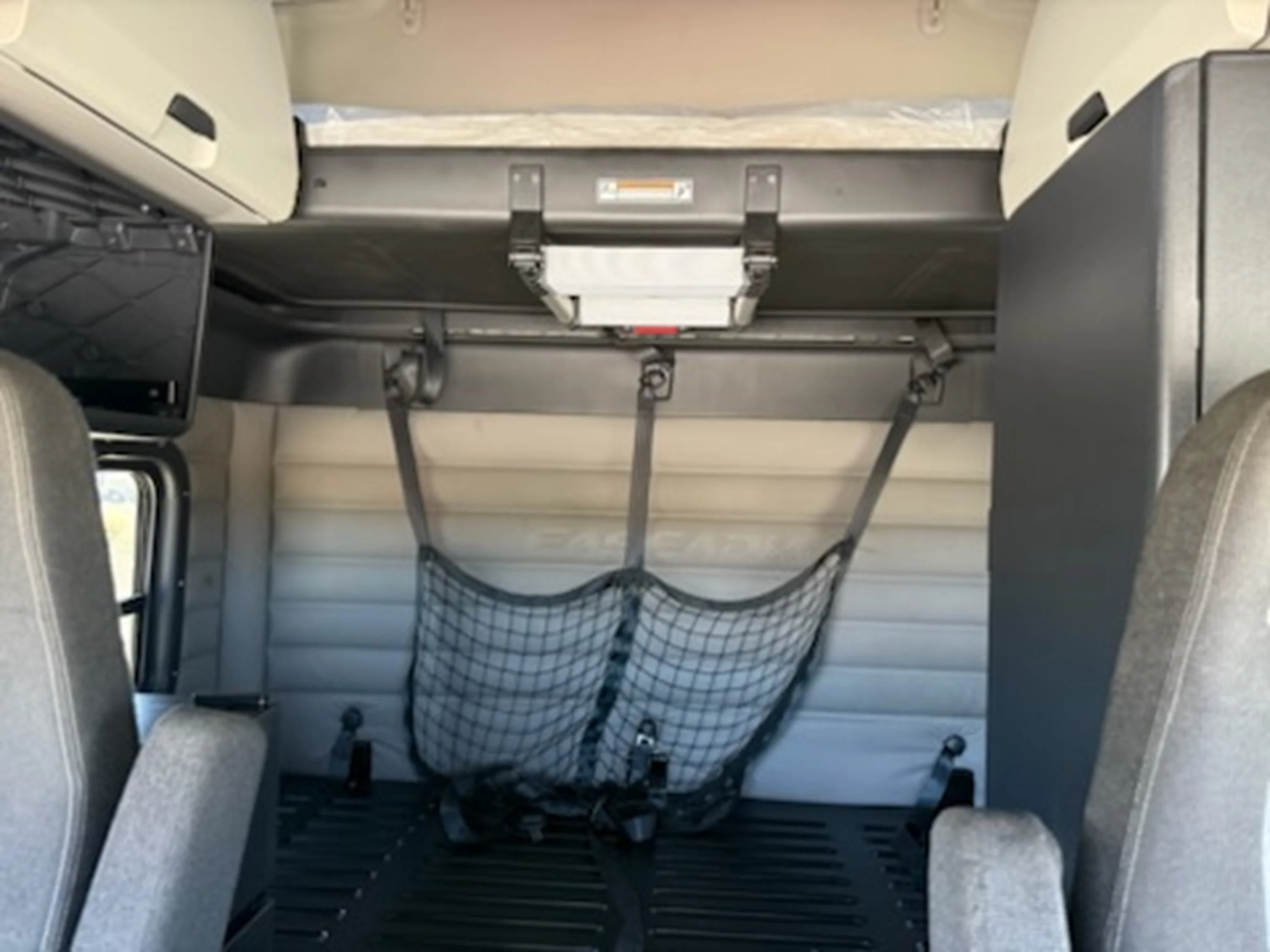 2021 Freightliner Cascadia - image 11