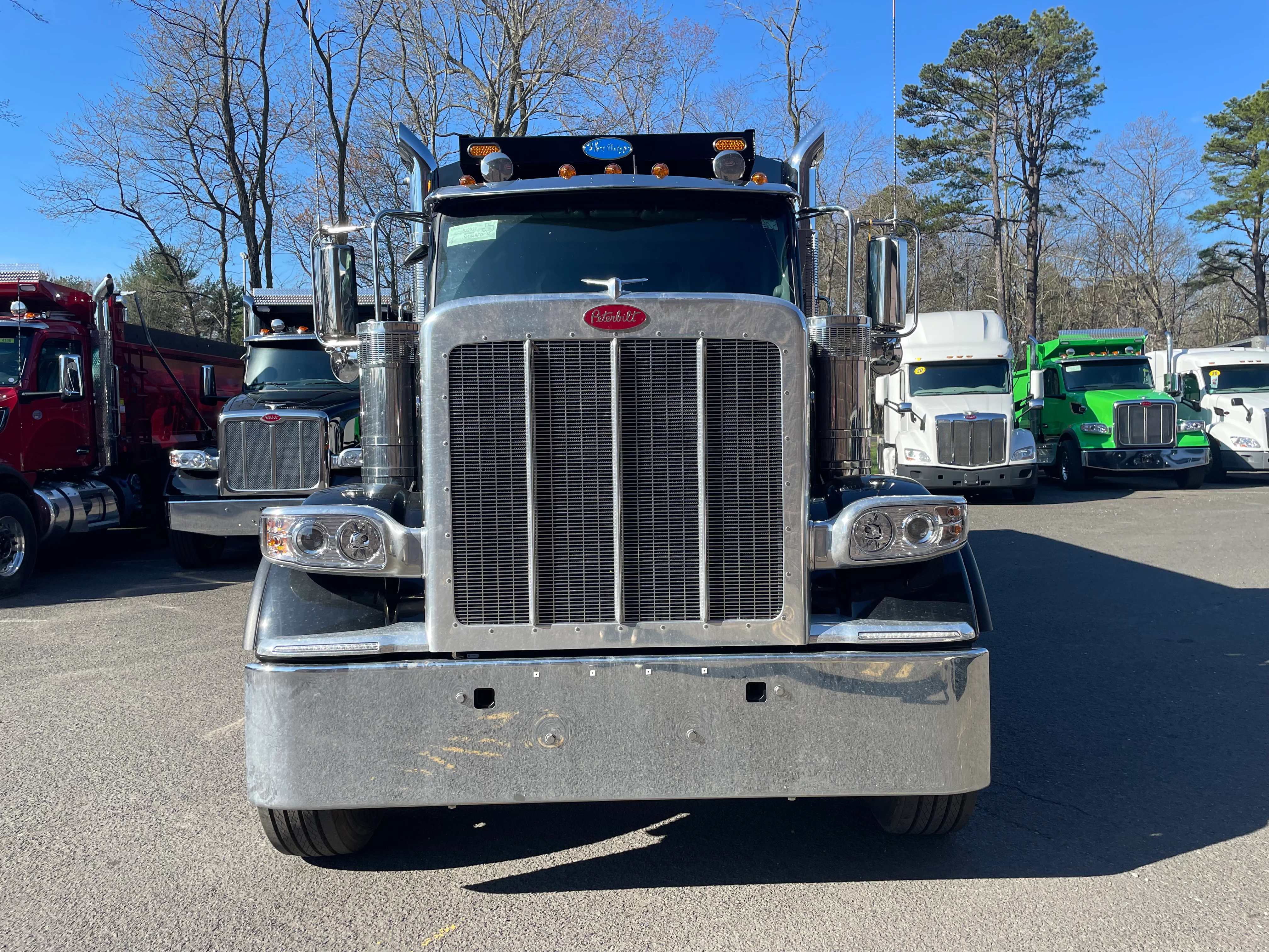 2027 Peterbilt 589 in CLARKSBURG, WV — photo 2