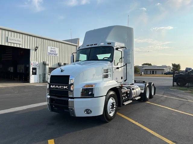 2025 Mack Anthem in Fort Worth, TX