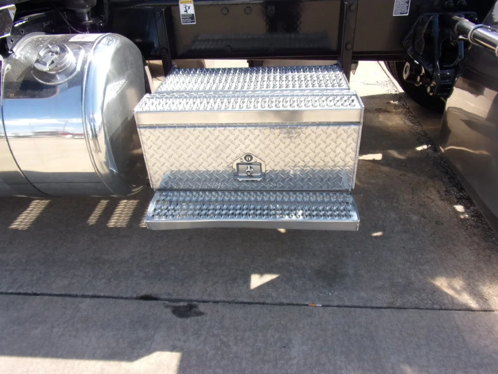 2019 Peterbilt 389 in Fort Smith, AR — photo 13