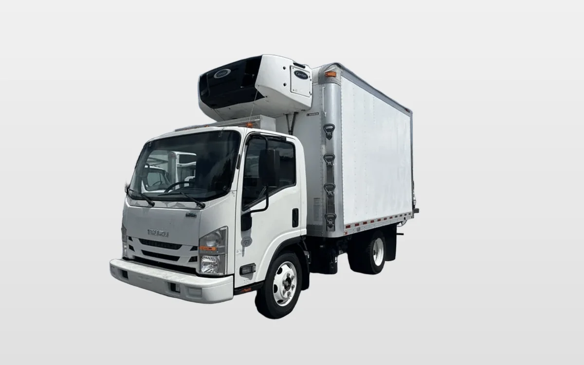 2017 Isuzu NPR - image 1
