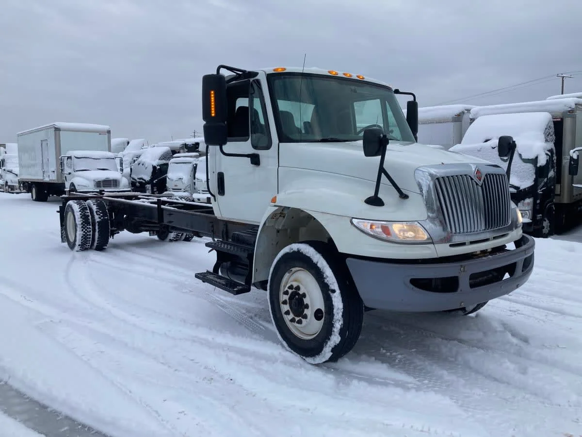 2019 International 4300 in Springfield, MA — photo 3