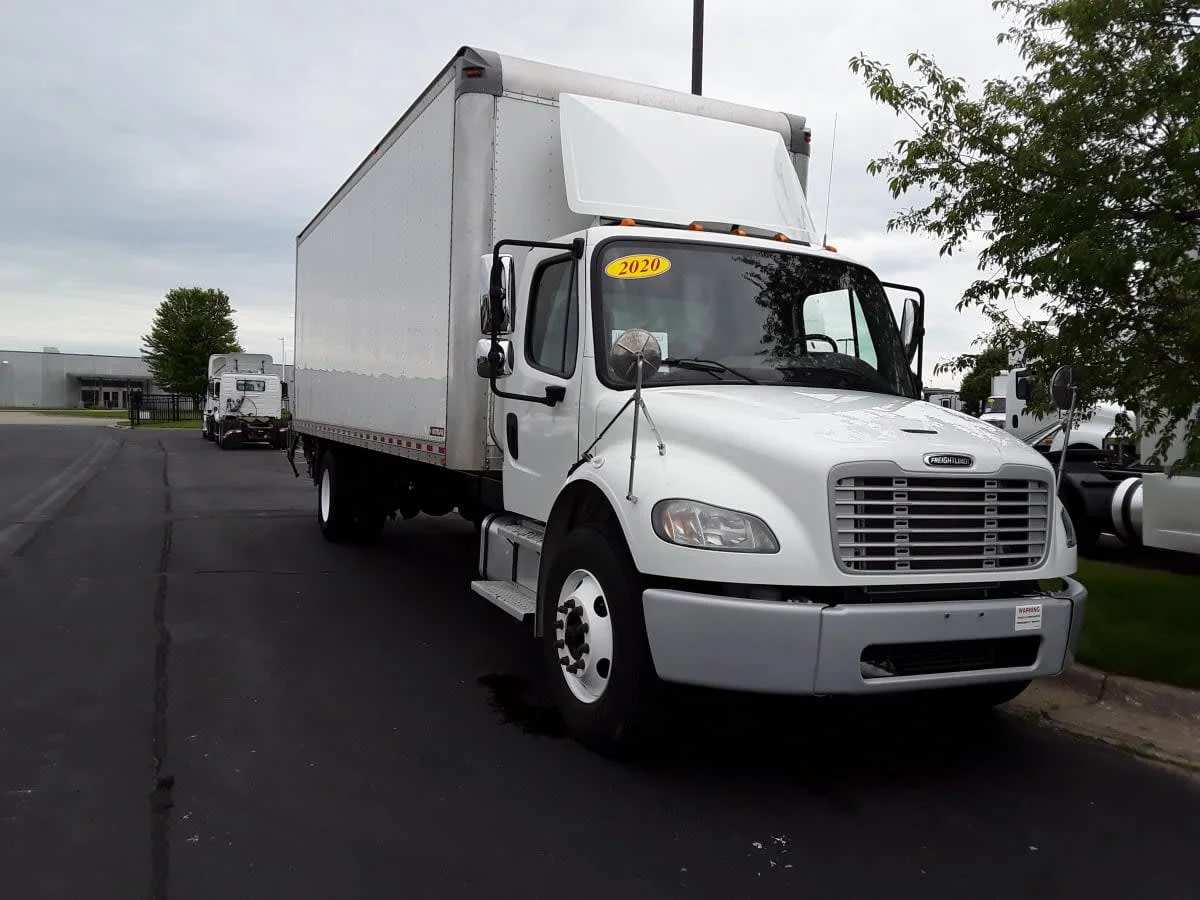 2020 Freightliner M2 106 in Altoona, IA — photo 3