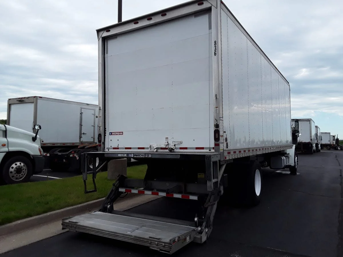 2020 Freightliner M2 106 in Altoona, IA — photo 4