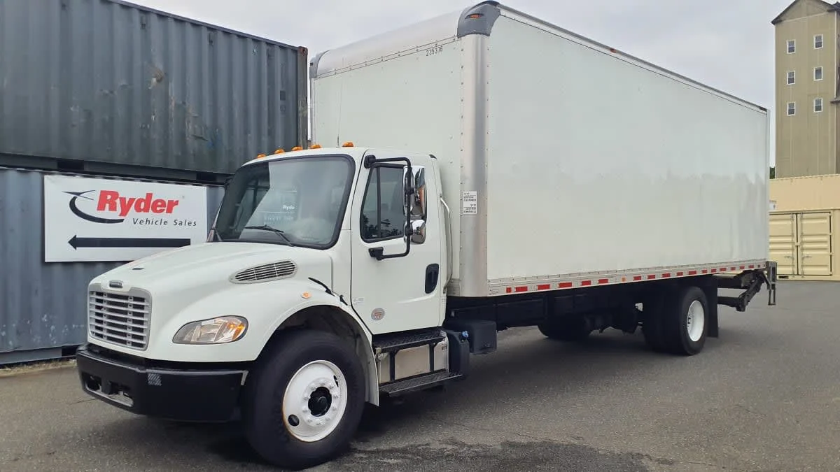 2021 Freightliner M2 106