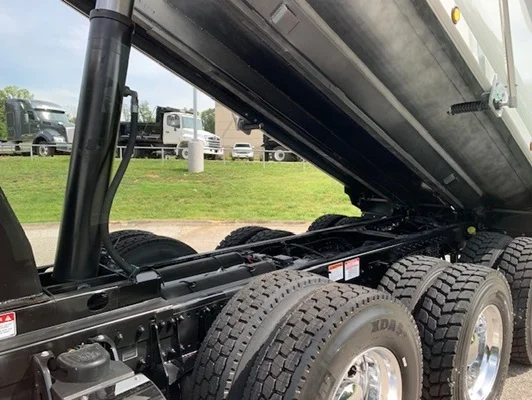 2027 Kenworth T880 in Knoxville, TN — photo 14