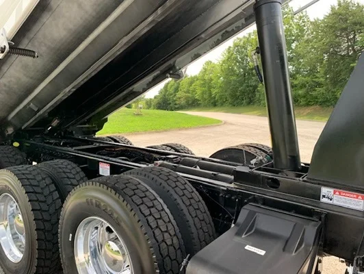 2027 Kenworth T880 in Knoxville, TN — photo 18
