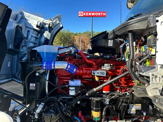 2027 Kenworth T880 in Knoxville, TN — photo 5