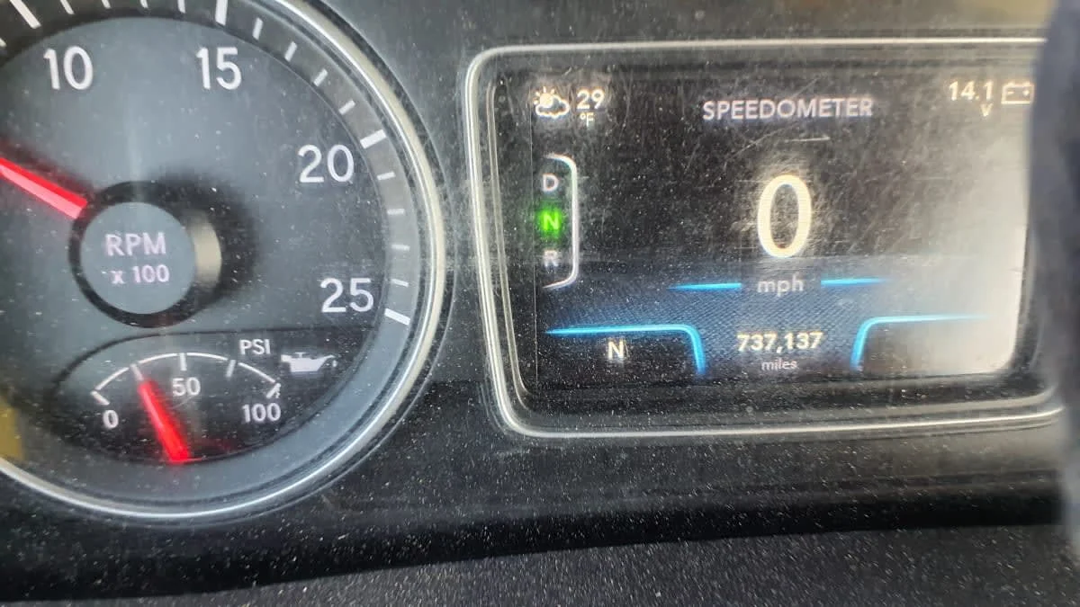 2020 International LT in Birmingham, AL — photo 14