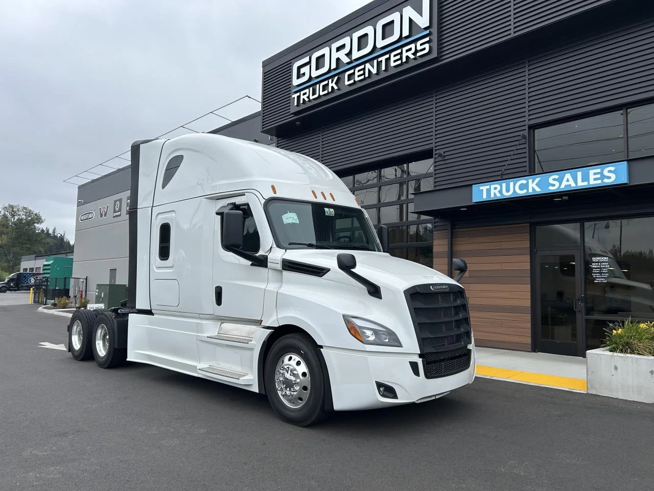 2027 Freightliner Cascadia in Mount Vernon, WA