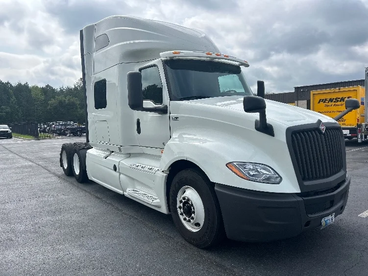 2020 International LT