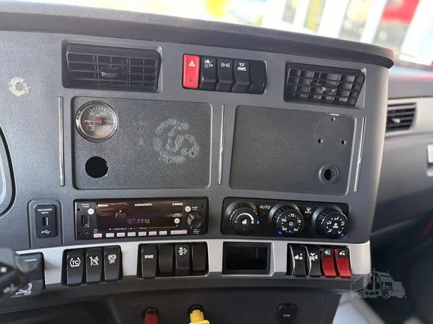 2023 Kenworth T680 in Salt Lake City, UT — photo 14