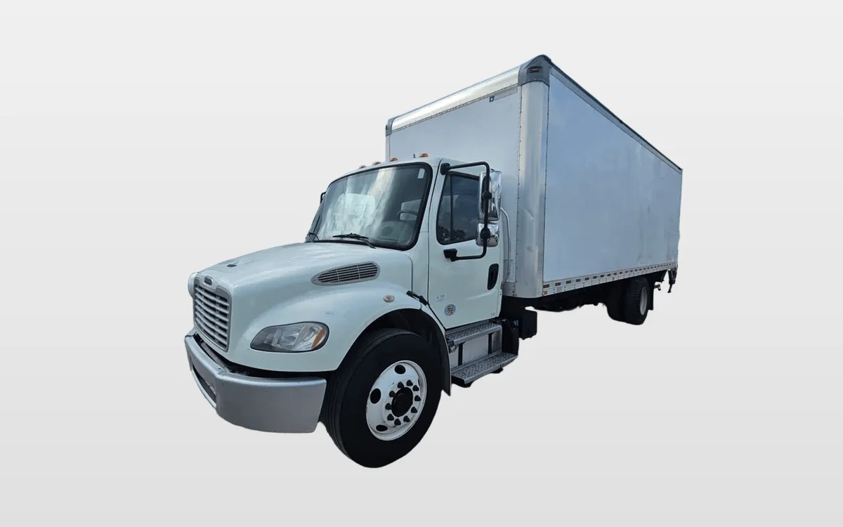 2018 Freightliner M2 106 - image 1
