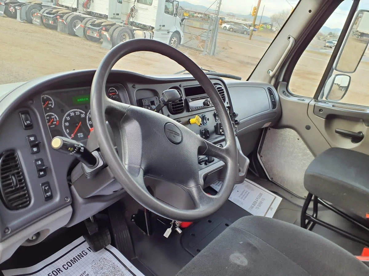 2018 Freightliner M2 106 in Commerce City, CO — photo 8