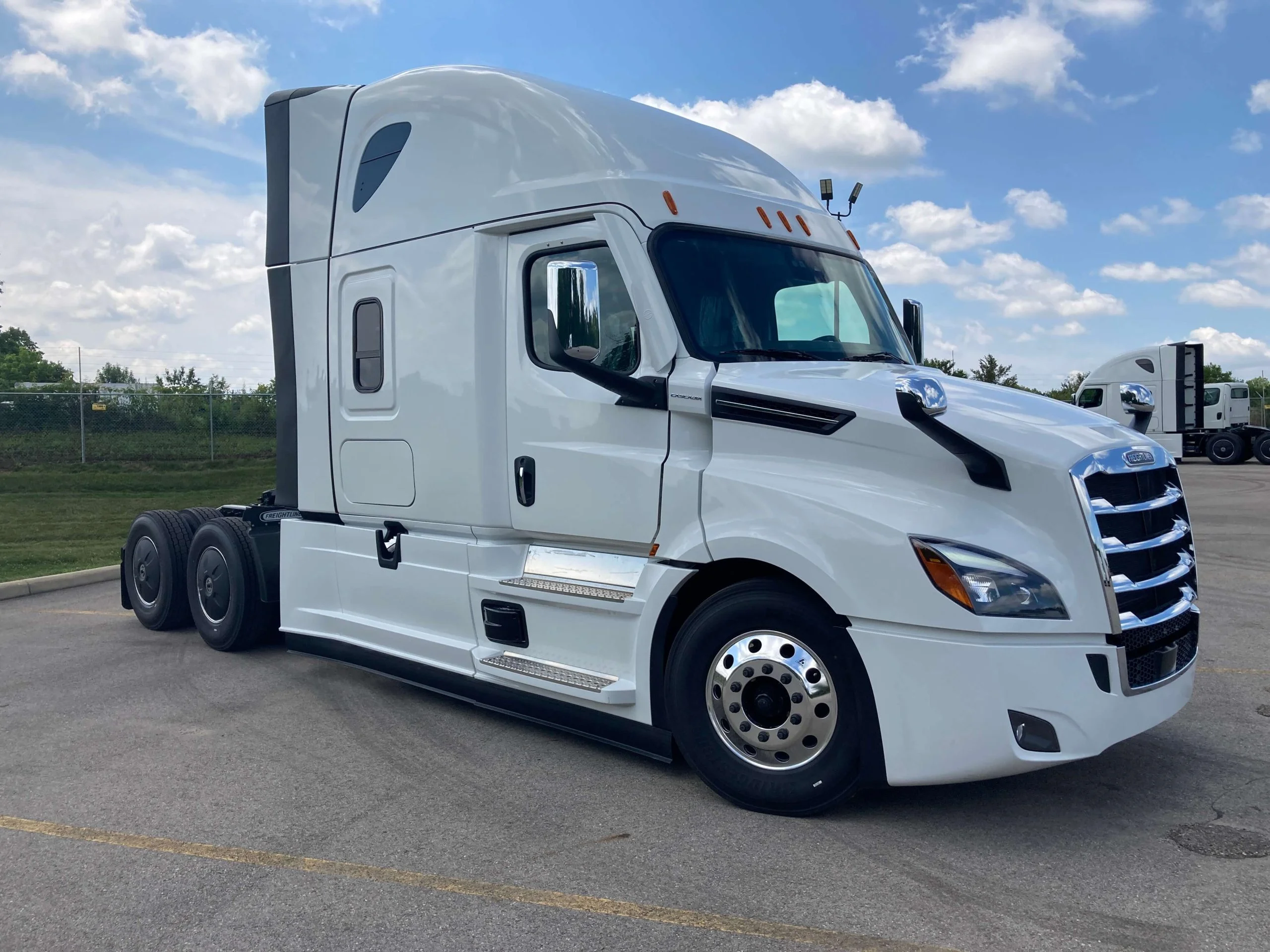2026 Freightliner Cascadia in Dayton, OH — photo 3