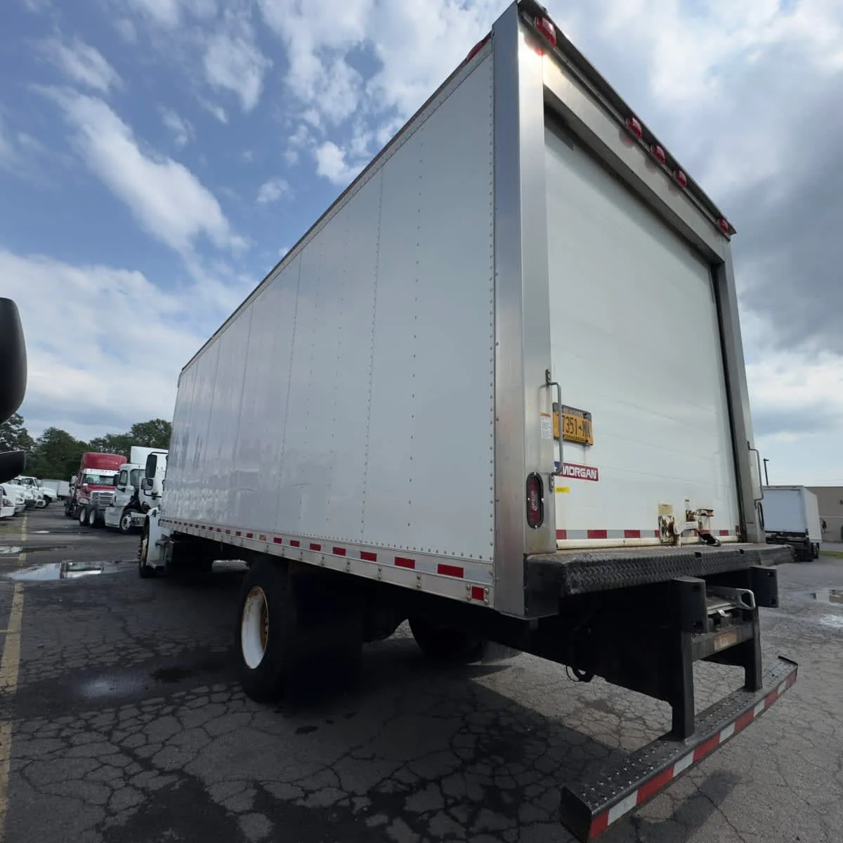 2019 Freightliner M2 106 in Syracuse, NY — photo 6