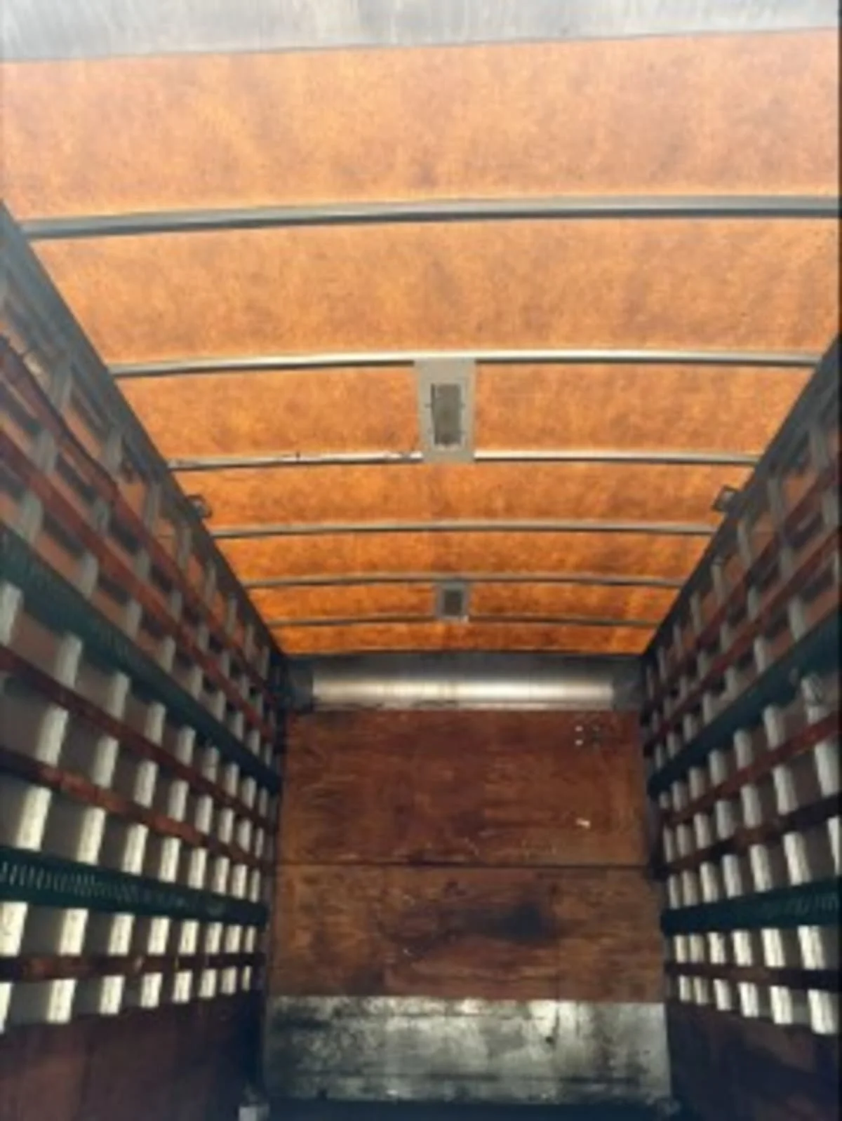 2012 Isuzu NPR - image 8