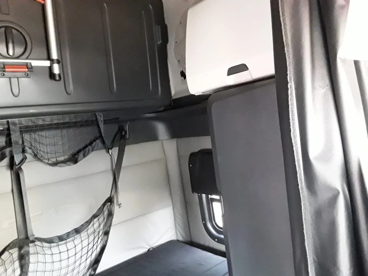 2020 Freightliner Cascadia in Allentown, PA — photo 8