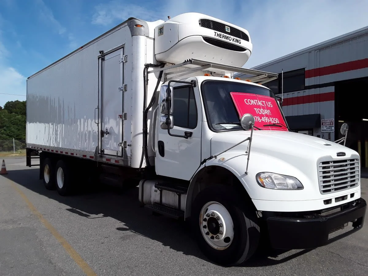 2019 Freightliner M2 106 in Salisbury, MA — photo 3