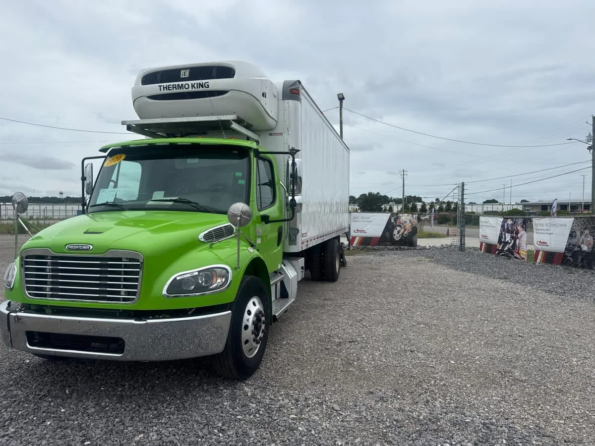 2020 Freightliner M2 106