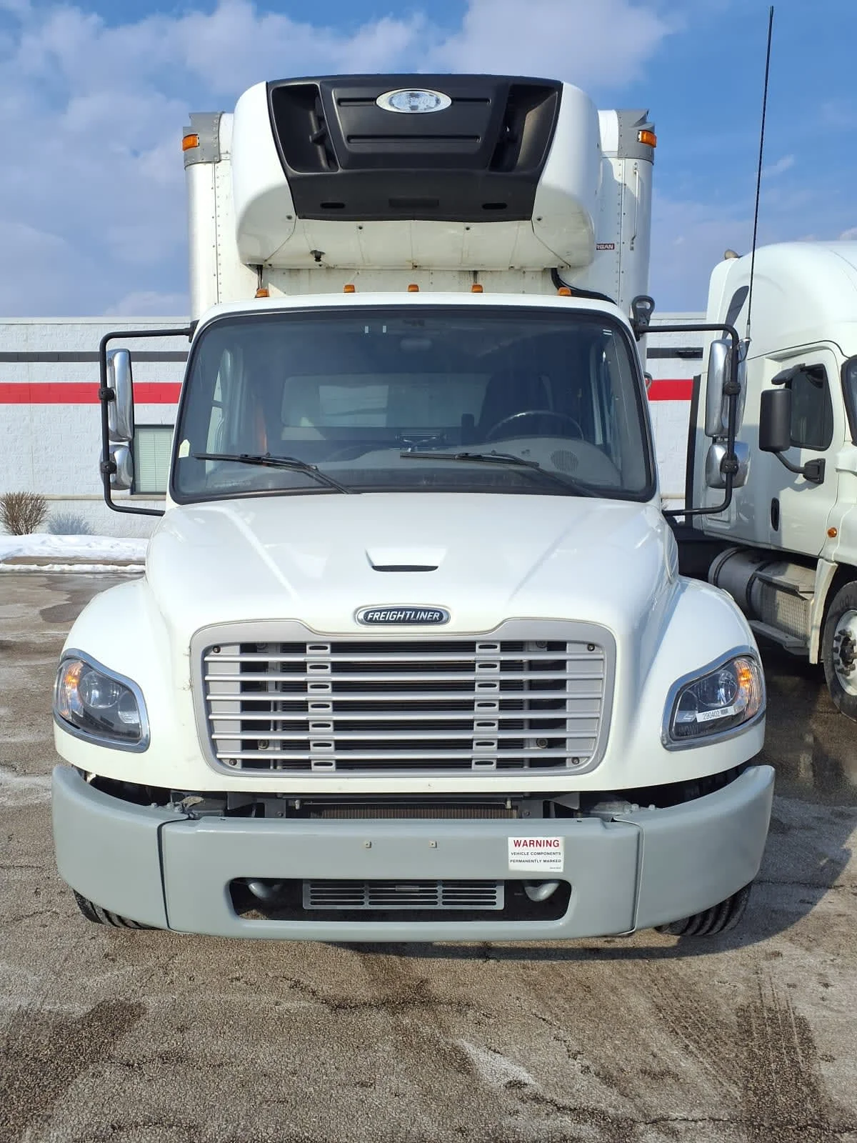 2020 Freightliner M2 106 in Cleveland, OH — photo 2