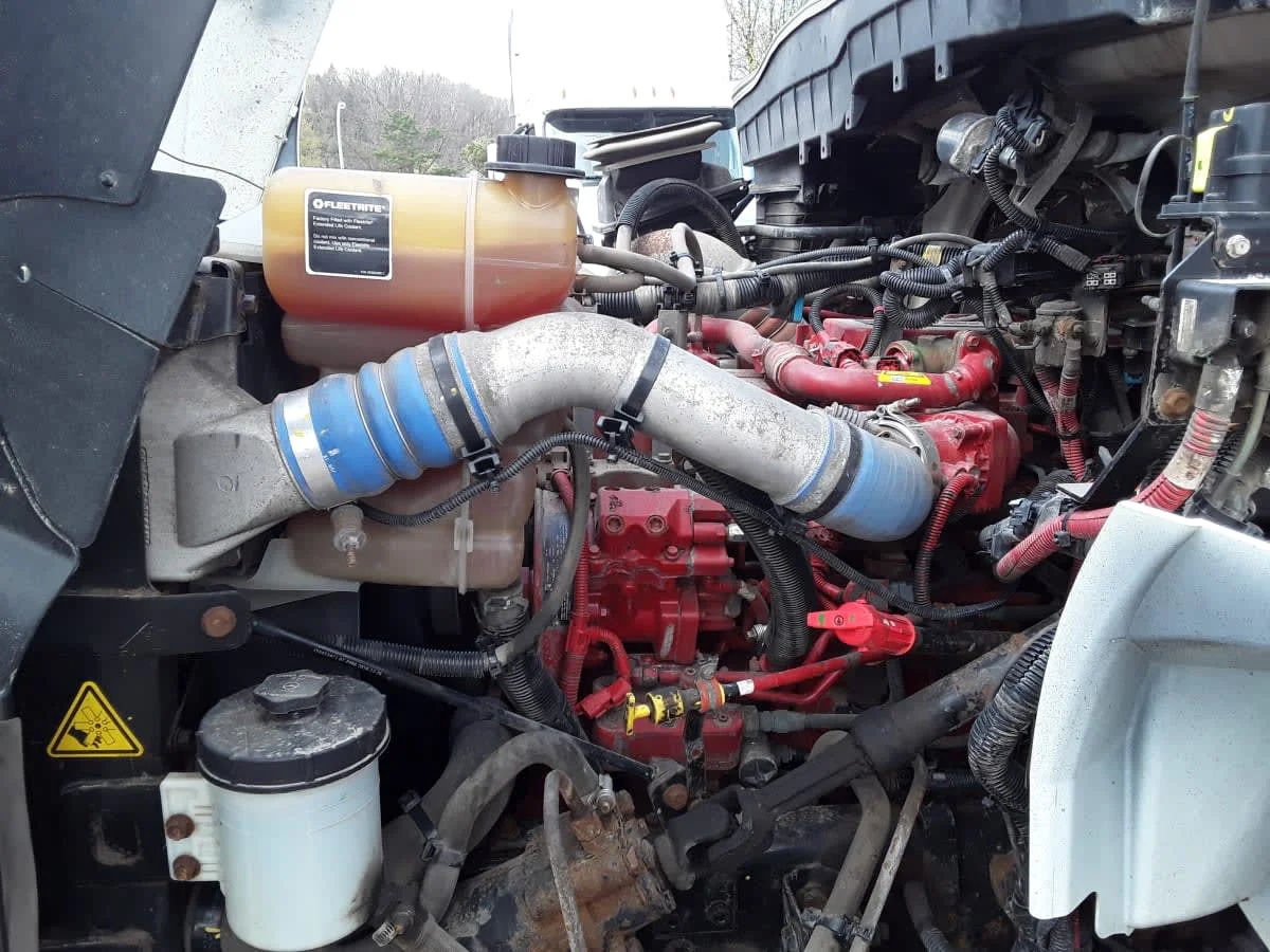 2020 International MV - image 9