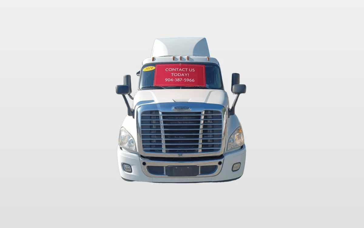 2019 Freightliner - image 1