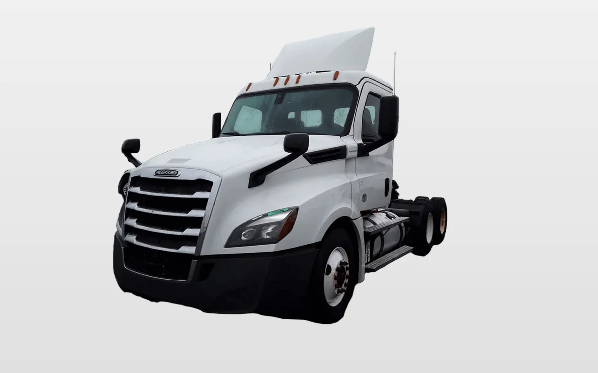 2018 Freightliner - image 1