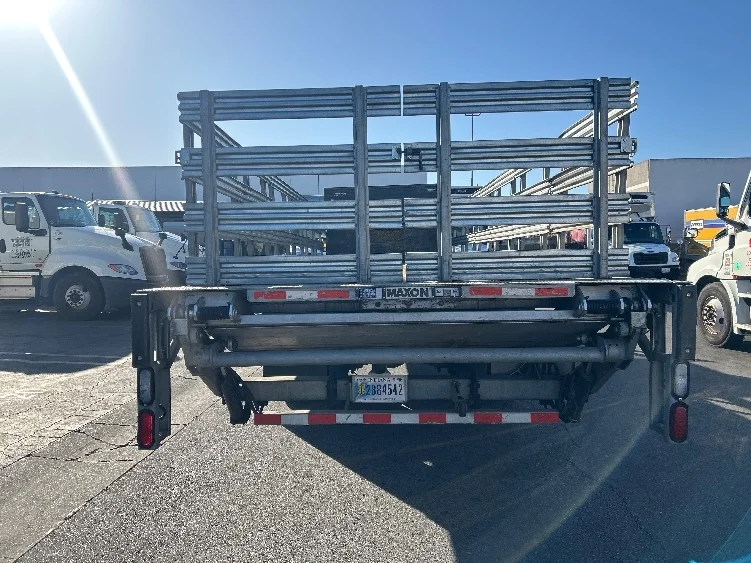 2020 Freightliner M2 106 in Torrance, CA — photo 8