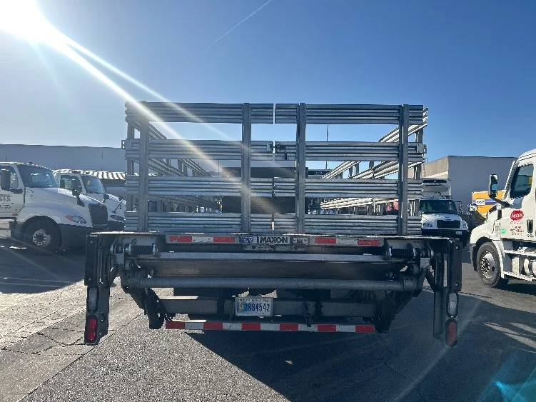 2020 Freightliner M2 106 in Torrance, CA — photo 7