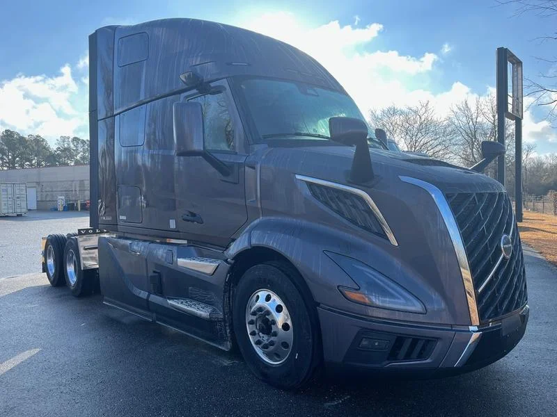 2025 Volvo in Rocky Mount, NC — photo 3