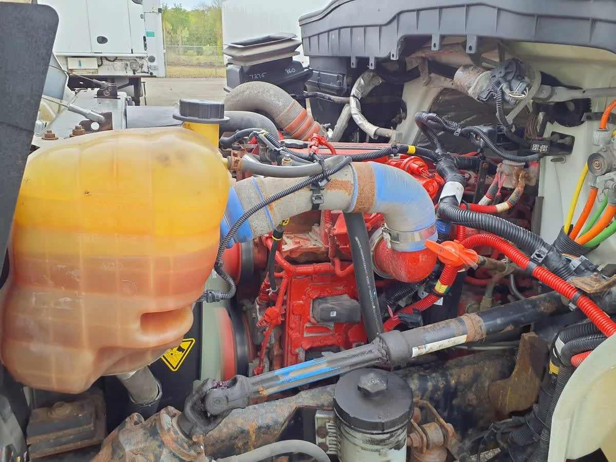 2019 International 4300 in Wayland, MI — photo 10