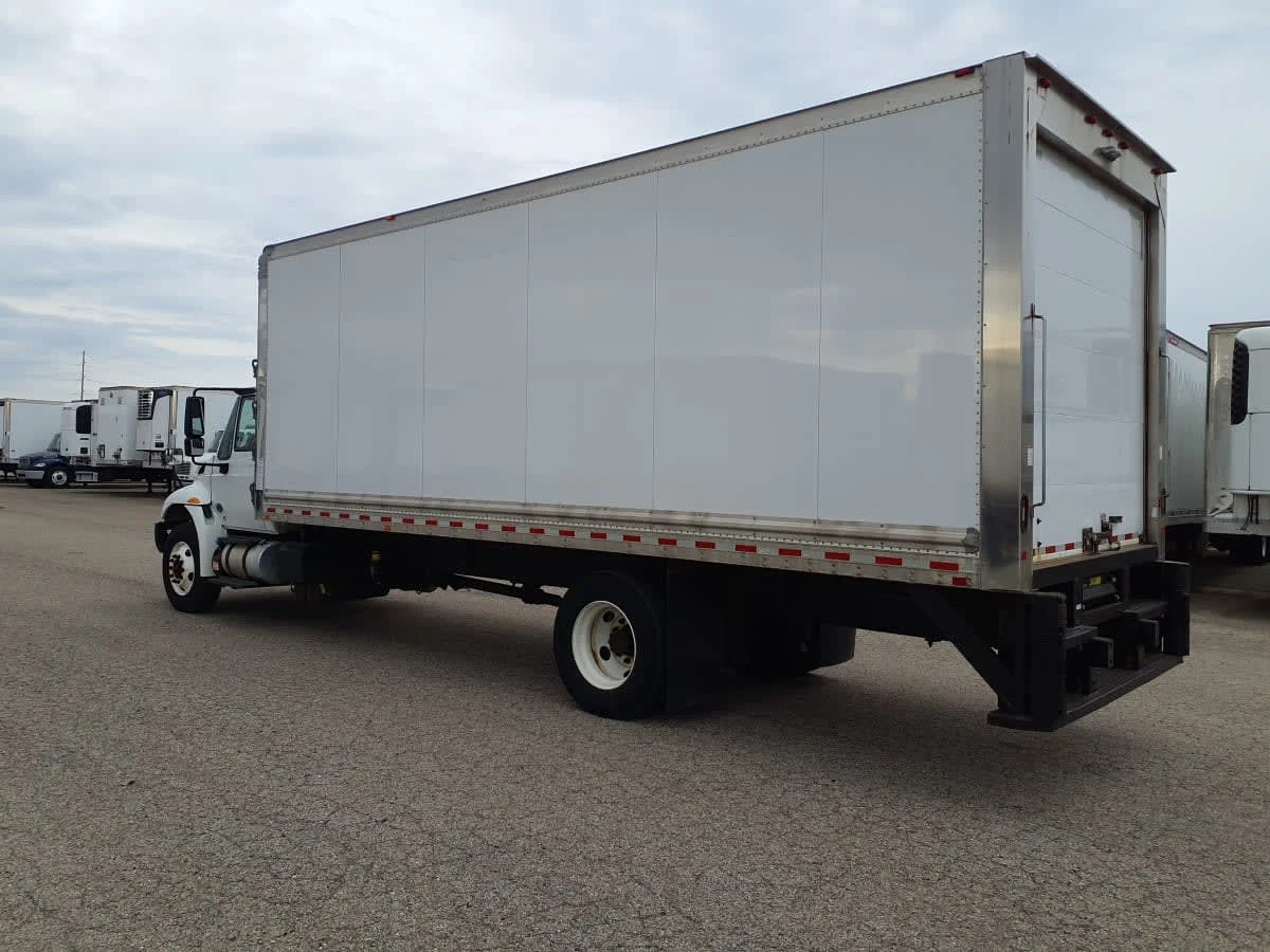 2019 International 4300 in Wayland, MI — photo 6