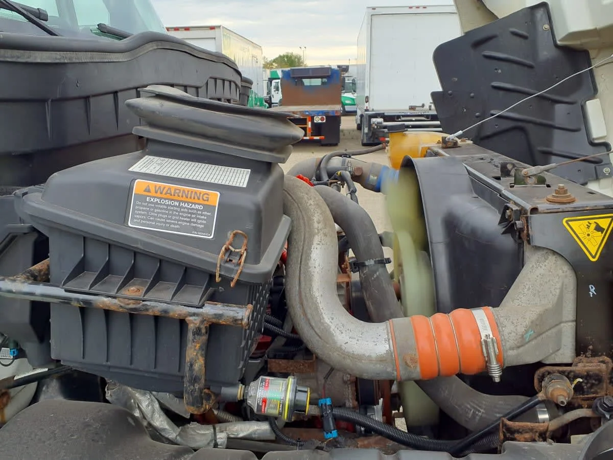 2019 International 4300 in Wayland, MI — photo 17