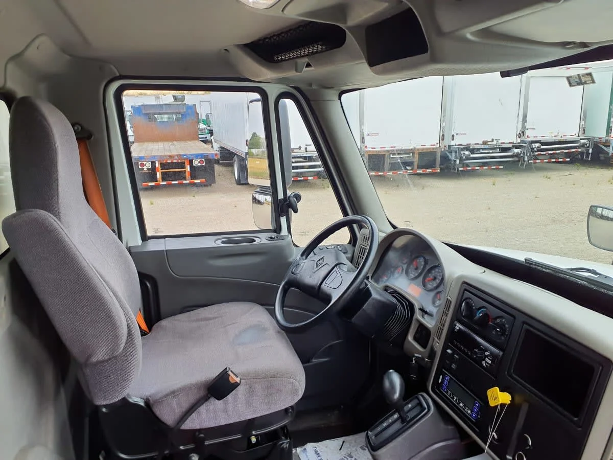2019 International 4300 in Wayland, MI — photo 8