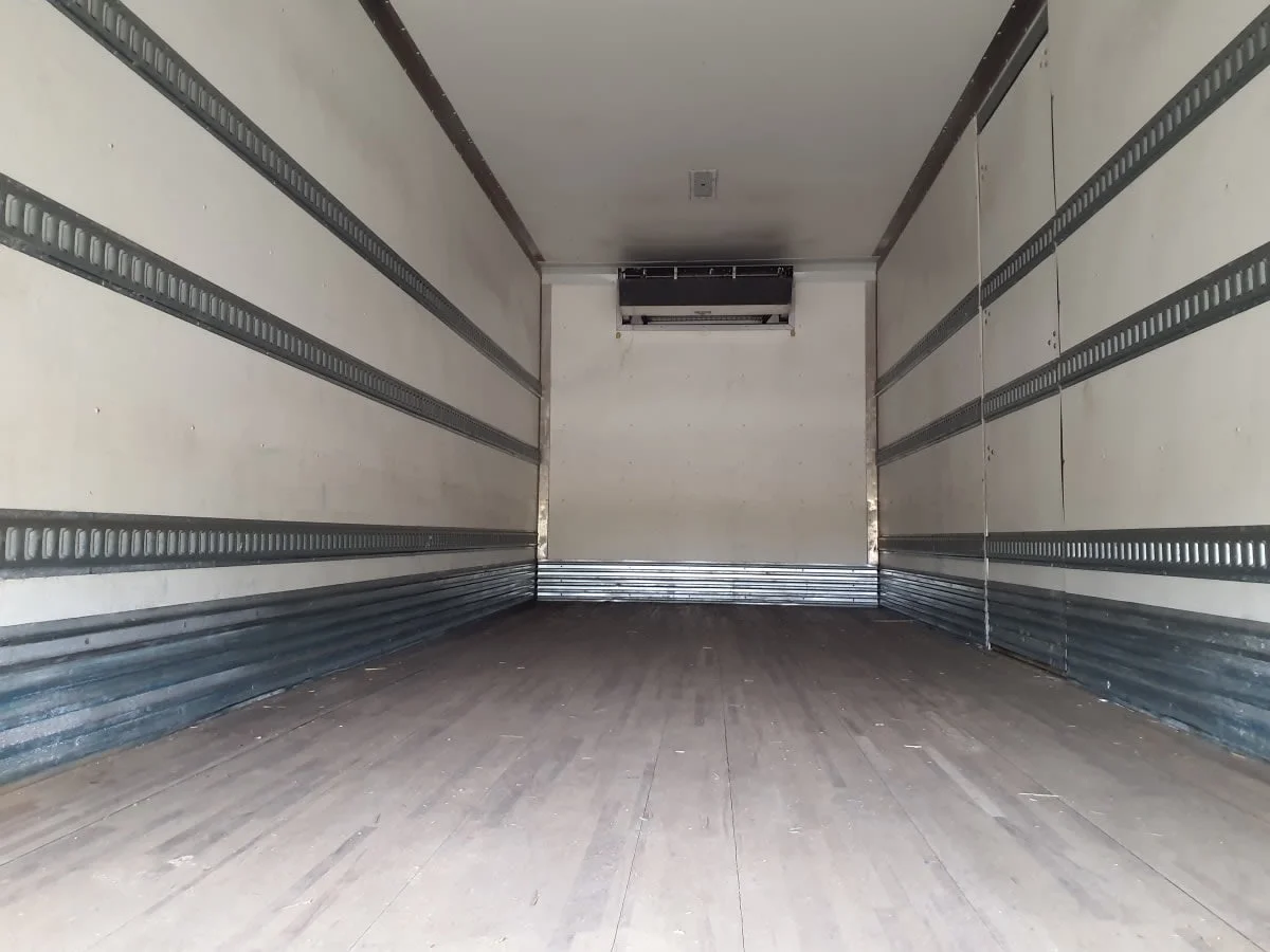 2019 International 4300 in Wayland, MI — photo 9