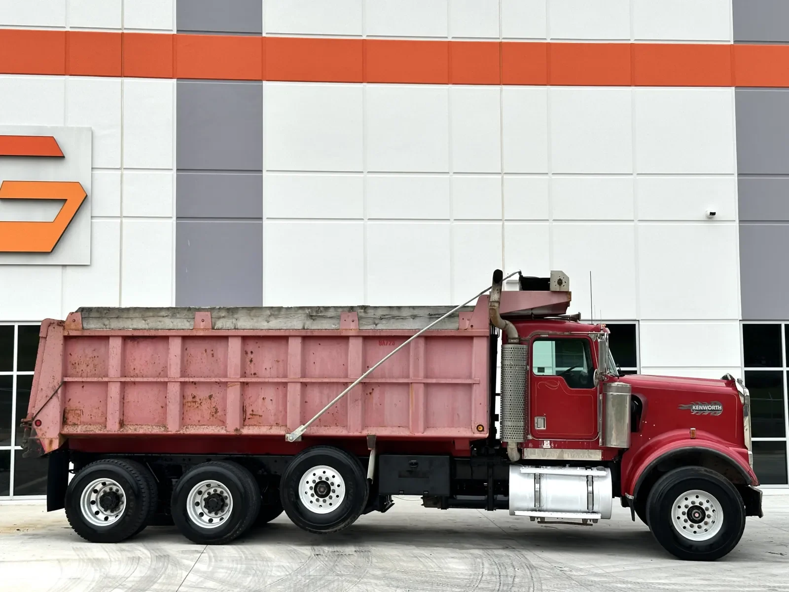 2001 Kenworth W900 in Greer, SC — photo 4