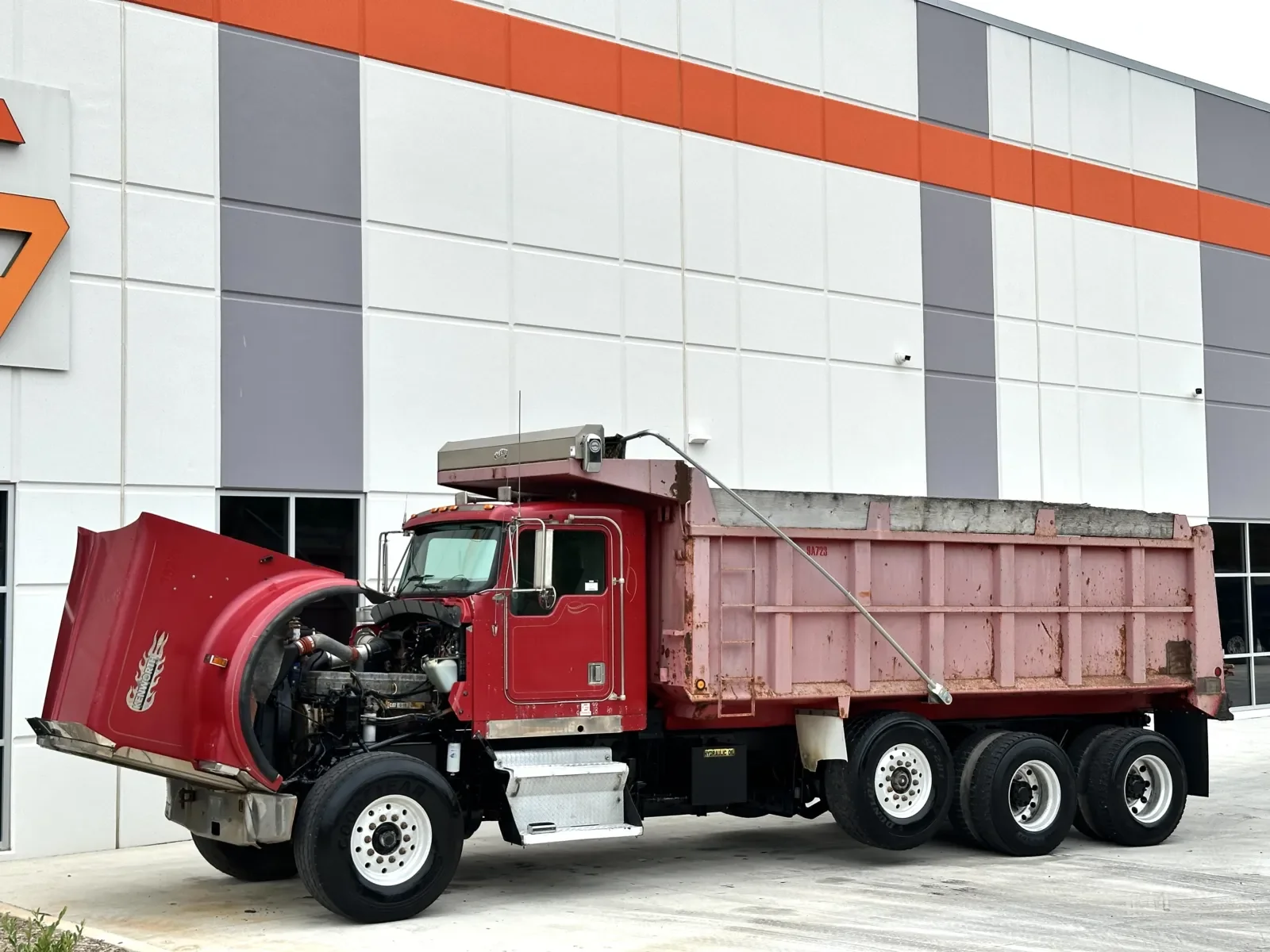 2001 Kenworth W900 in Greer, SC — photo 11