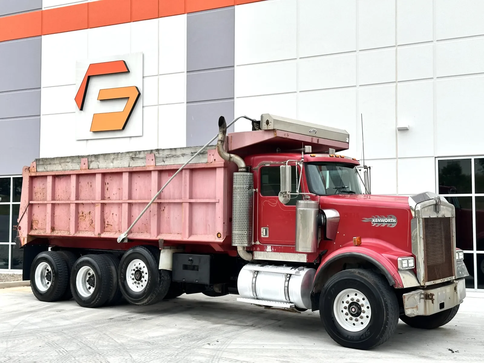 2001 Kenworth W900 in Greer, SC — photo 2