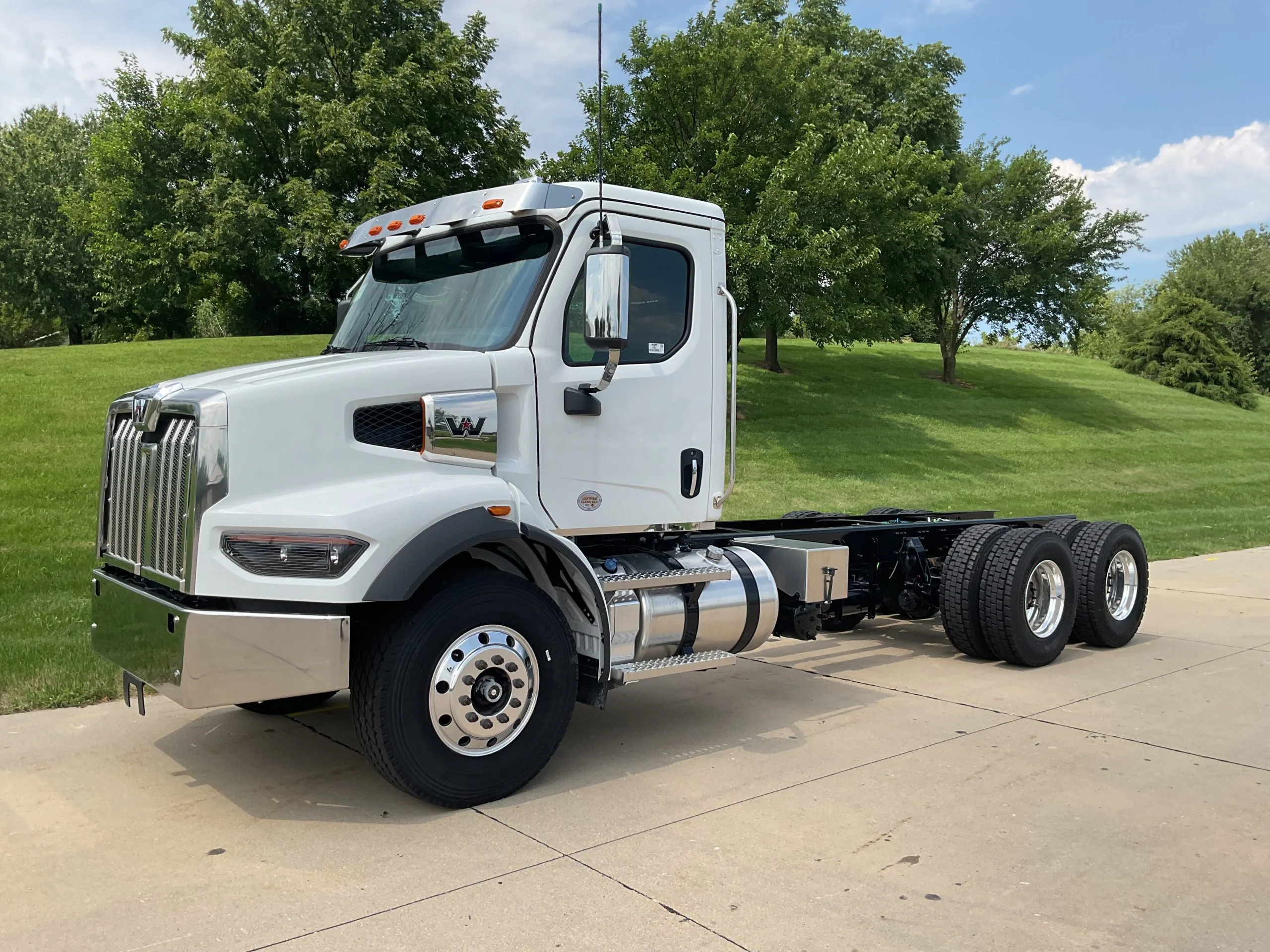 2025 Western Star 47X