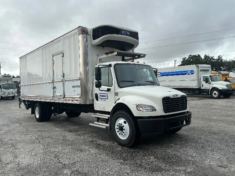 2022 Freightliner M2 106 in Orlando, FL