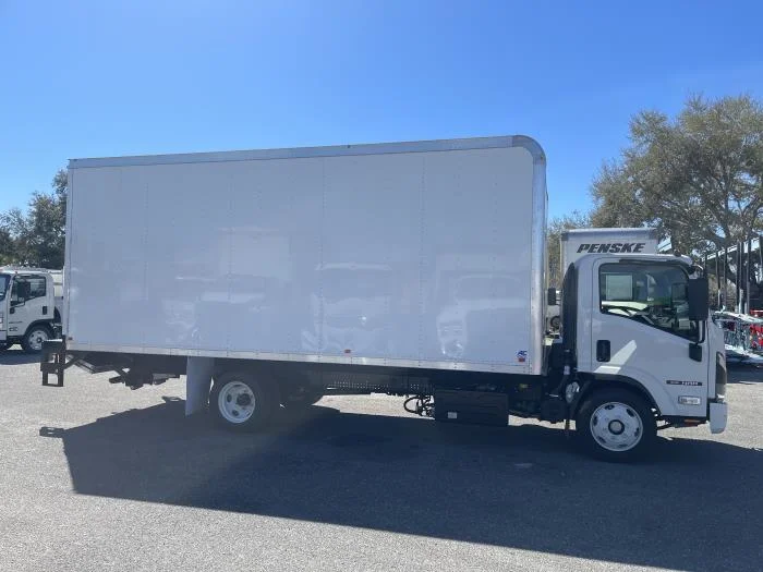 2026 Isuzu NRR - image 6