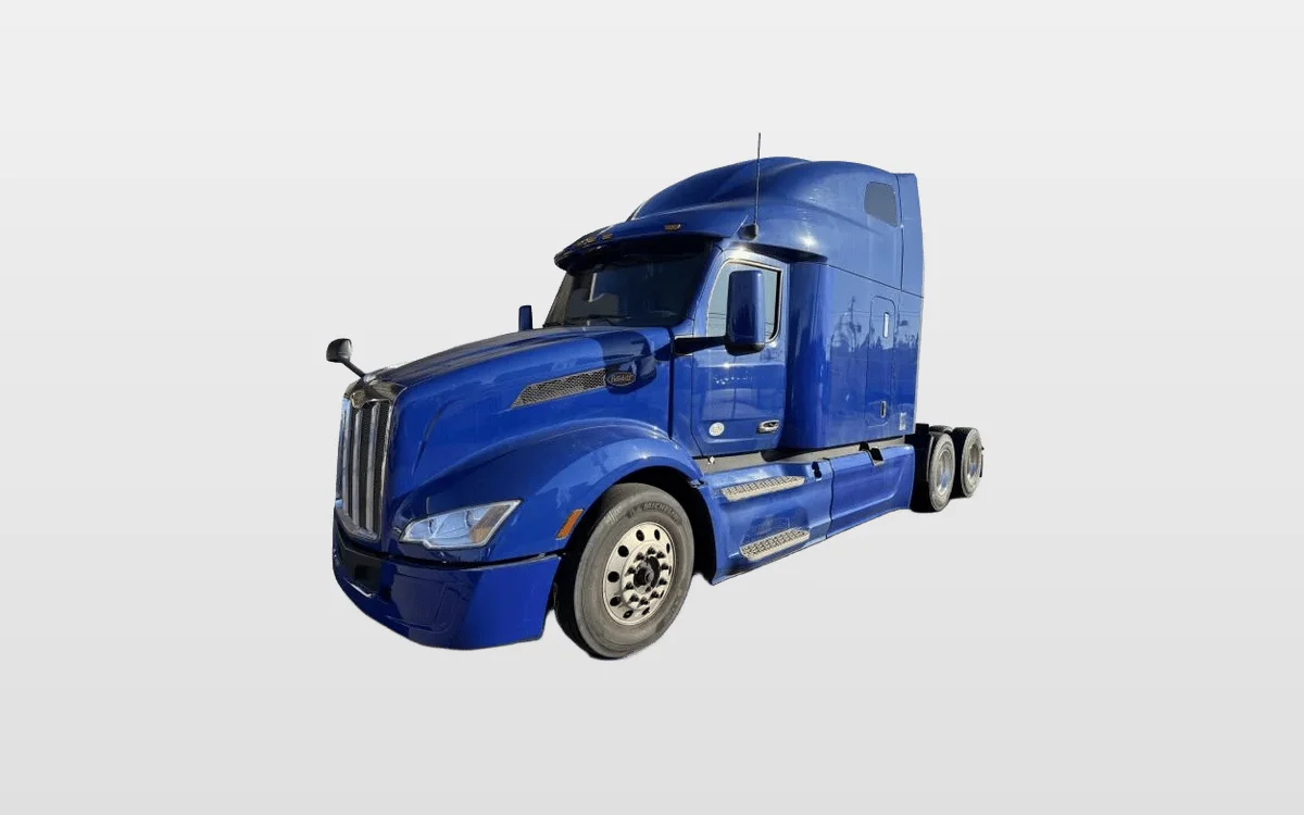2022 Peterbilt 579 - image 1