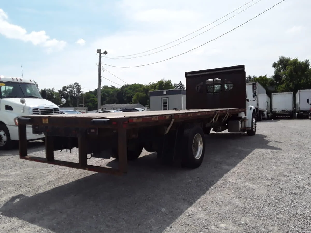 2021 Freightliner M2 106 in Pittsburgh, PA — photo 4