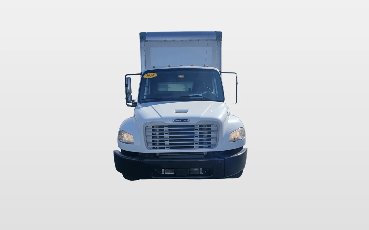 2018 Freightliner M2 106 - image 1