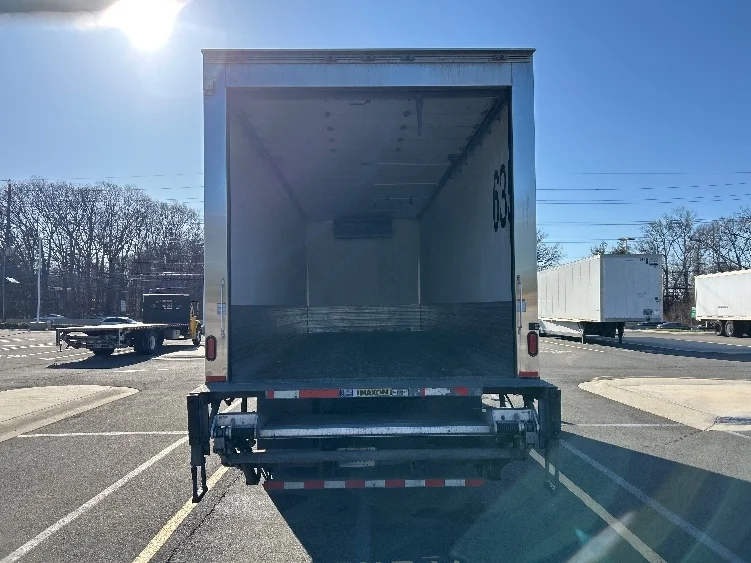 2023 Freightliner M2 106 - image 8